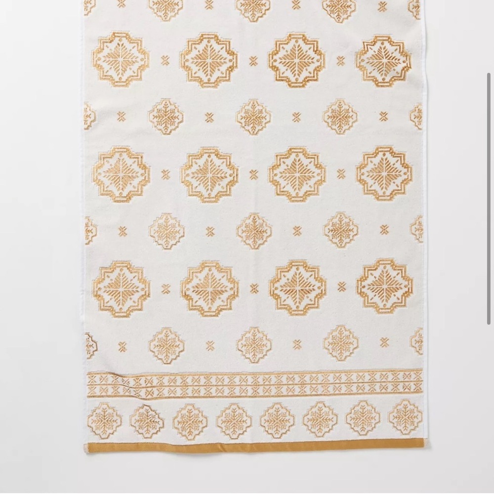 Anthropologie Malin Towel Collection Bath Towel NWT